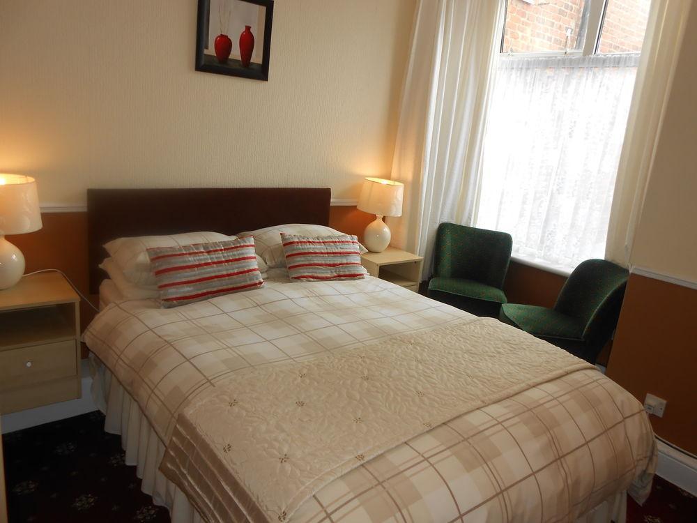 Shirley Heights Hotel Μπλάκπουλ Εξωτερικό φωτογραφία