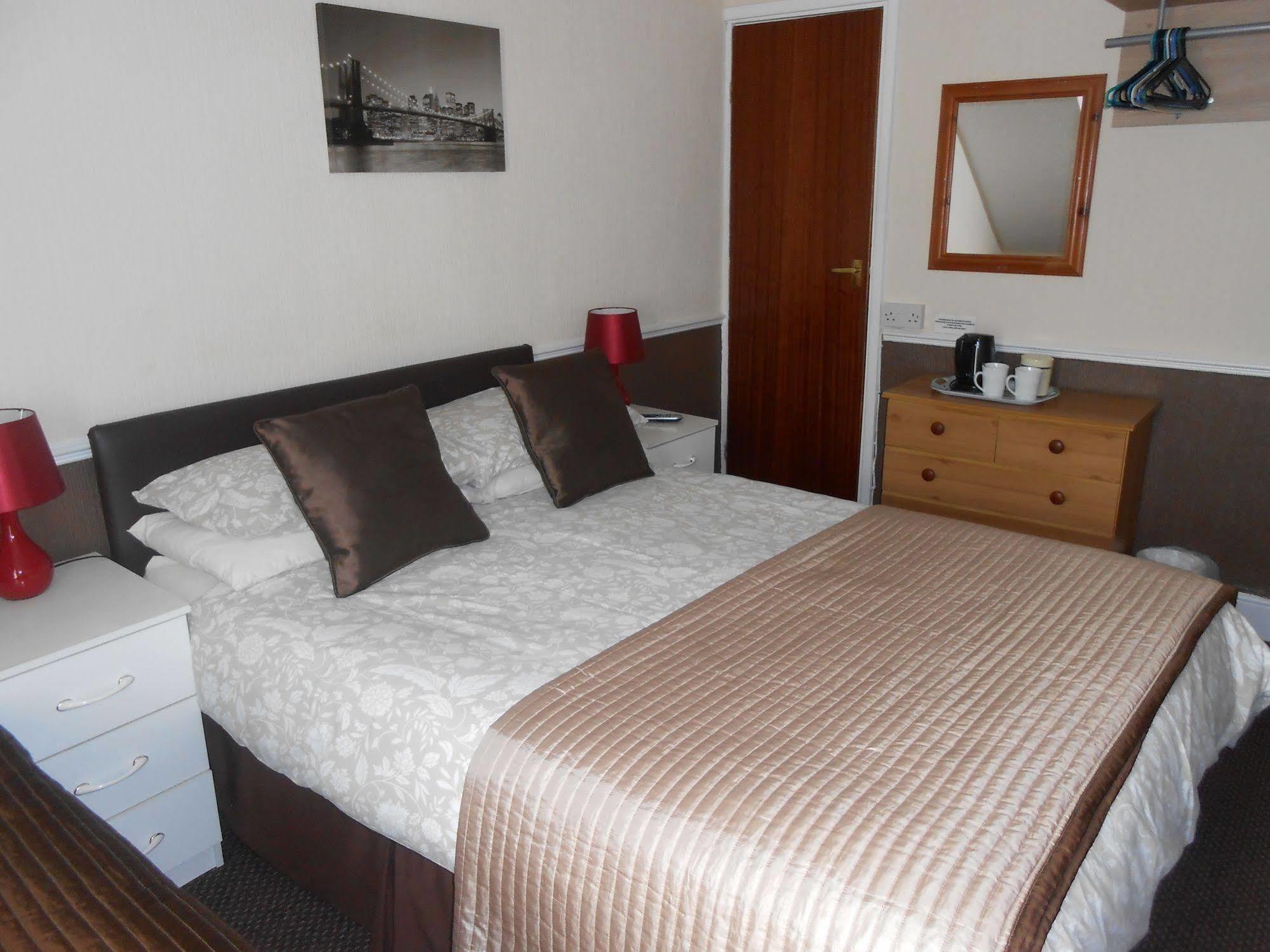 Shirley Heights Hotel Μπλάκπουλ Εξωτερικό φωτογραφία